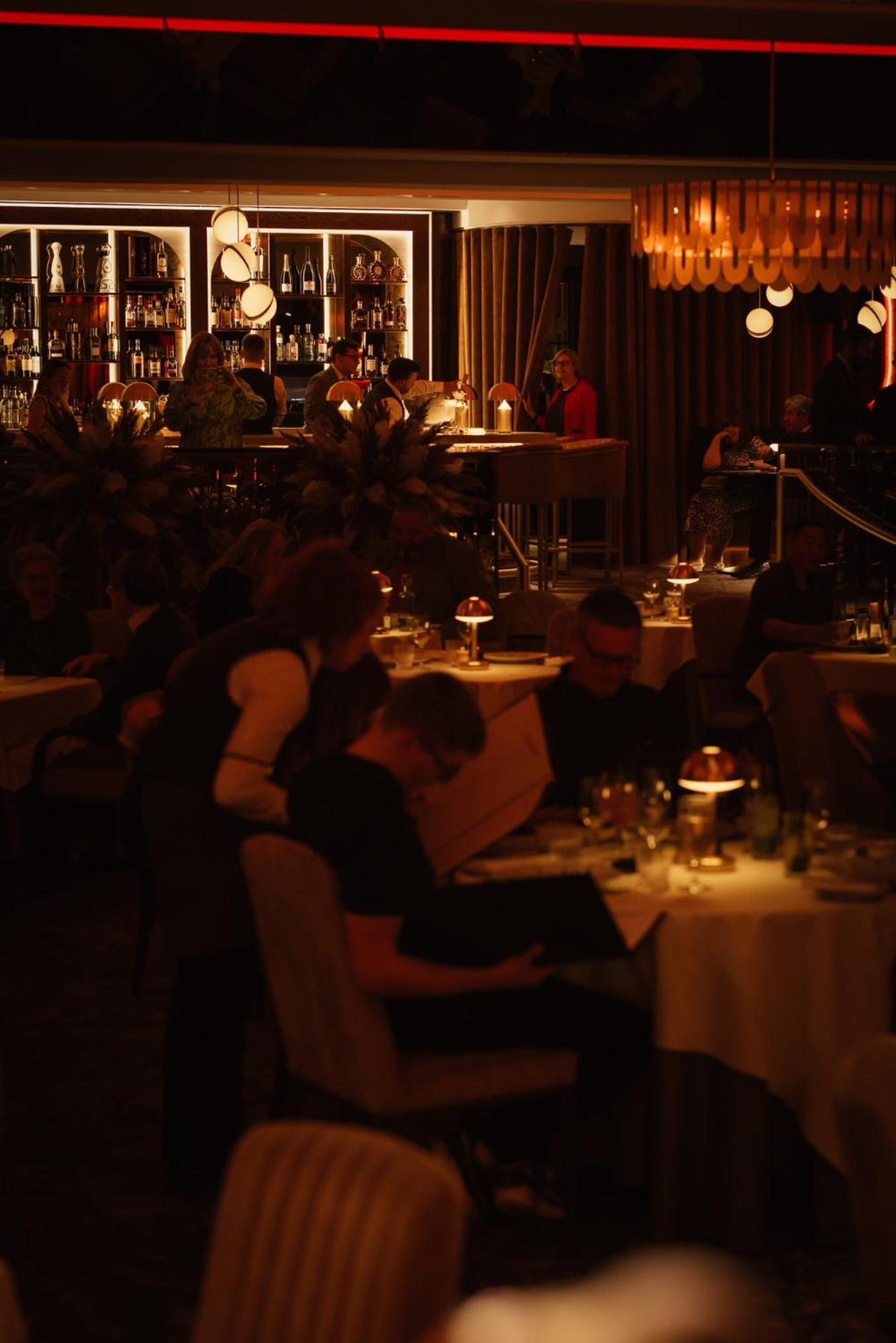 Crossbasket Castle Hotel & Restaurant High Blantyre 외부 사진