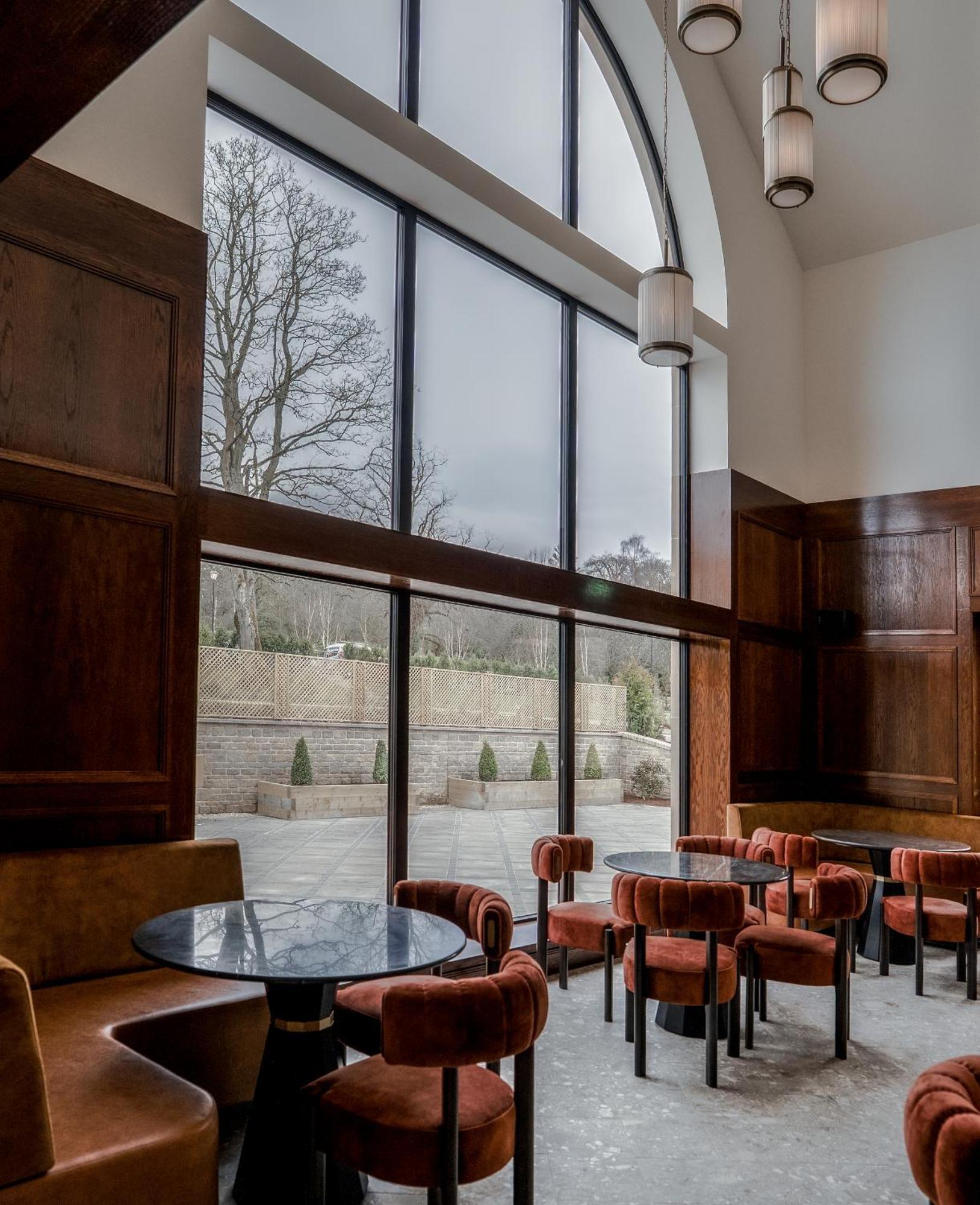 Crossbasket Castle Hotel & Restaurant High Blantyre 외부 사진