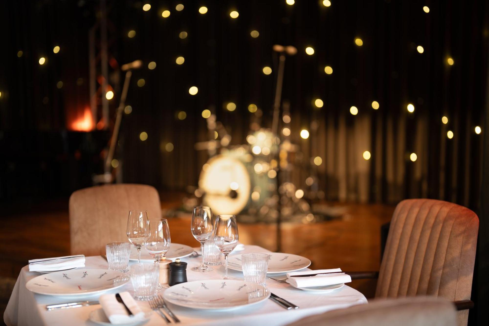 Crossbasket Castle Hotel & Restaurant High Blantyre 외부 사진